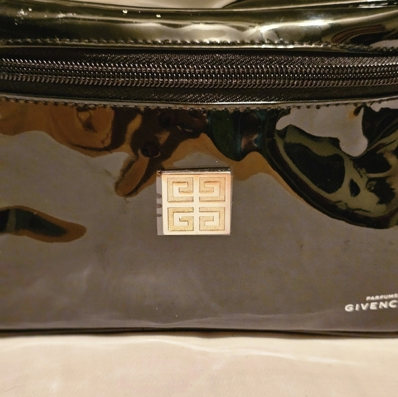 SOLD. - Picture 2 of 4